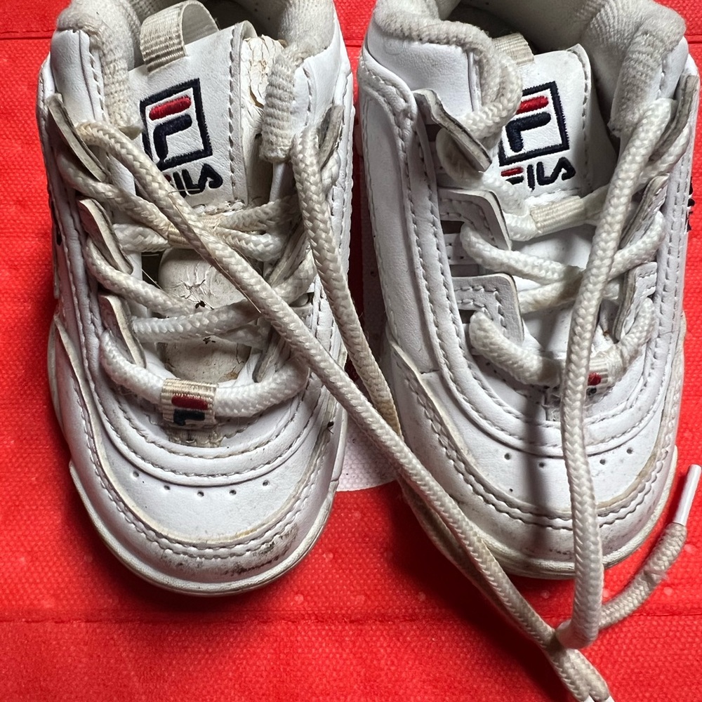 Fila Kids White and Red Sneakers
